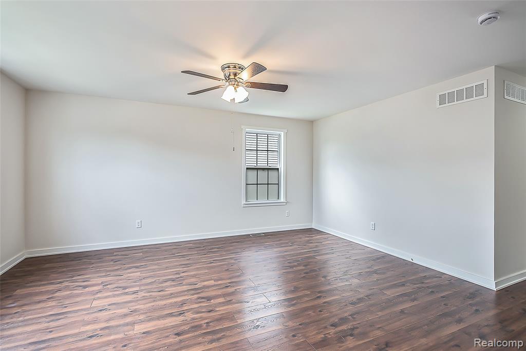 8067 Beechwood Boulevard, Dexter, MI 48130 — Photo 11