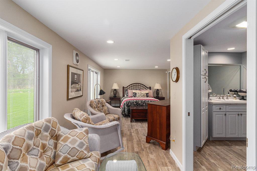 625 APPLEGATE Lane, Grand Blanc, MI 48439 — Photo 19