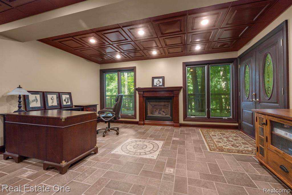 44211 CHEDWORTH Drive, Northville, MI 48167 — Photo 42