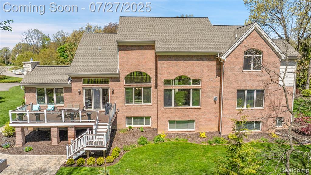736 Inverness, Highland, MI — Photo 7