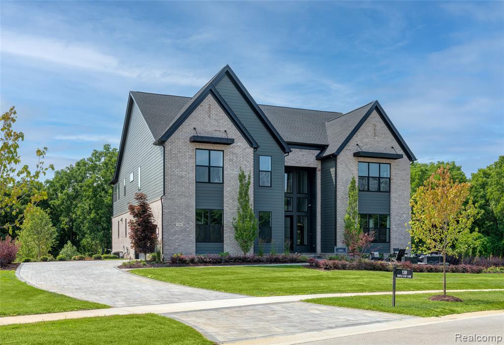 138 Maple Leaf Lane, Ann Arbor, MI 48105 — Photo 13