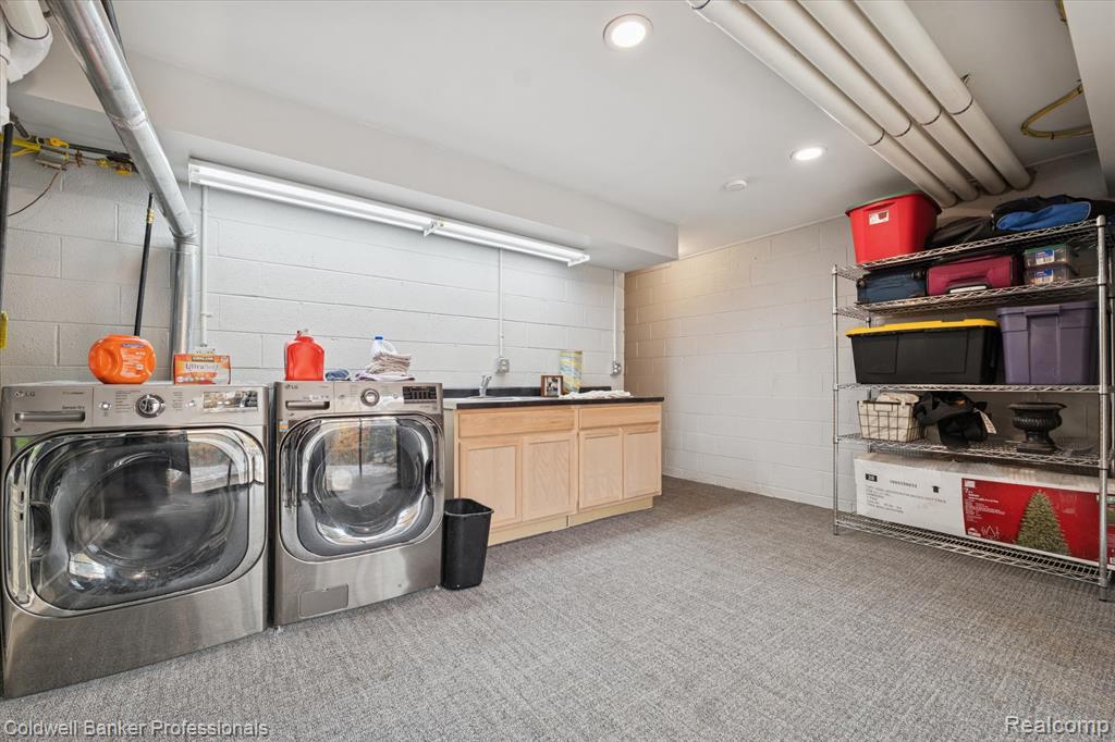 18275 Edenderry Street, Northville, MI 48168 — Photo 42