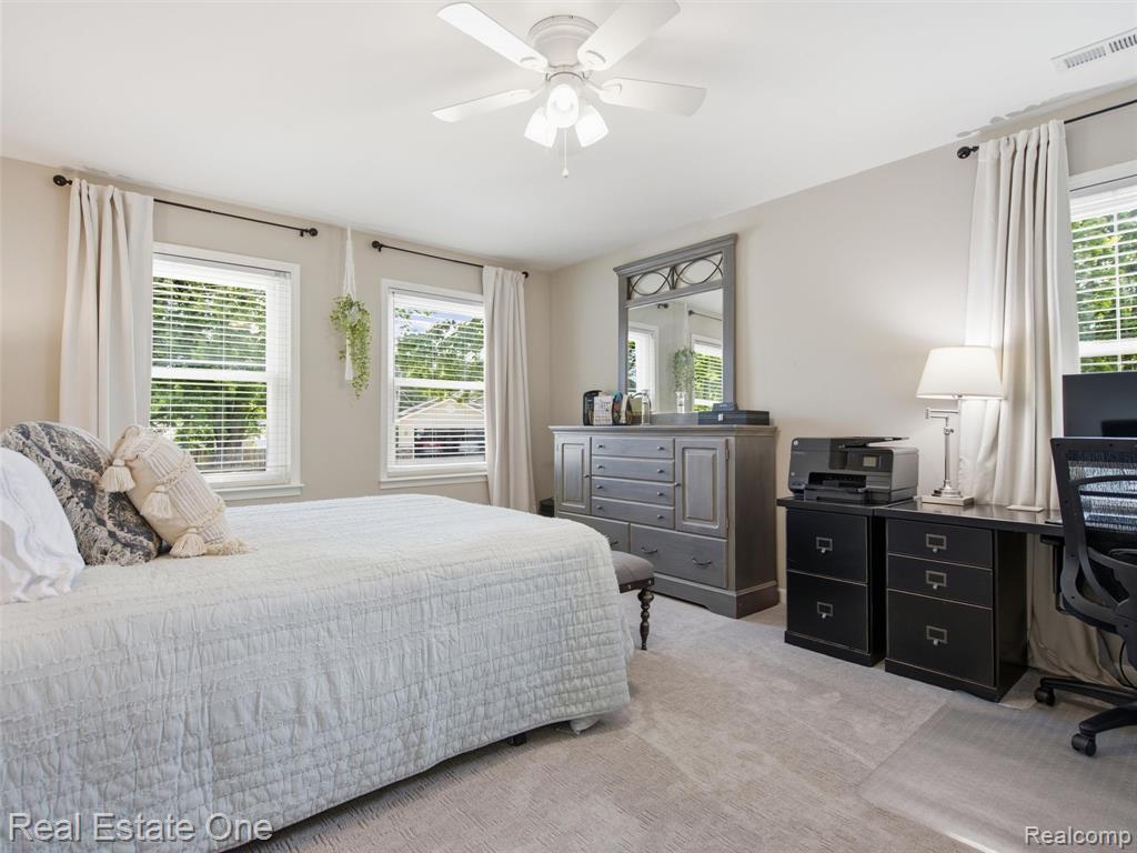 4011 Lotus Drive, Waterford, MI 48329 — Photo 48