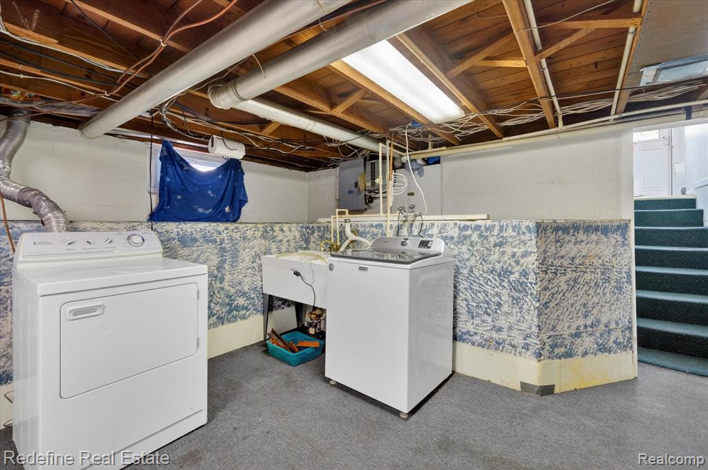 3207 Waukegan Street, Auburn Hills, MI 48326 — Photo 21