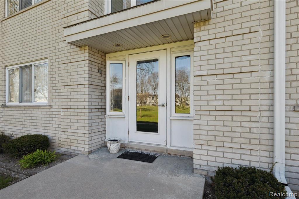 4113 TELEGRAPH Road, D-126, Bloomfield Hills, MI 48302 — Photo 28