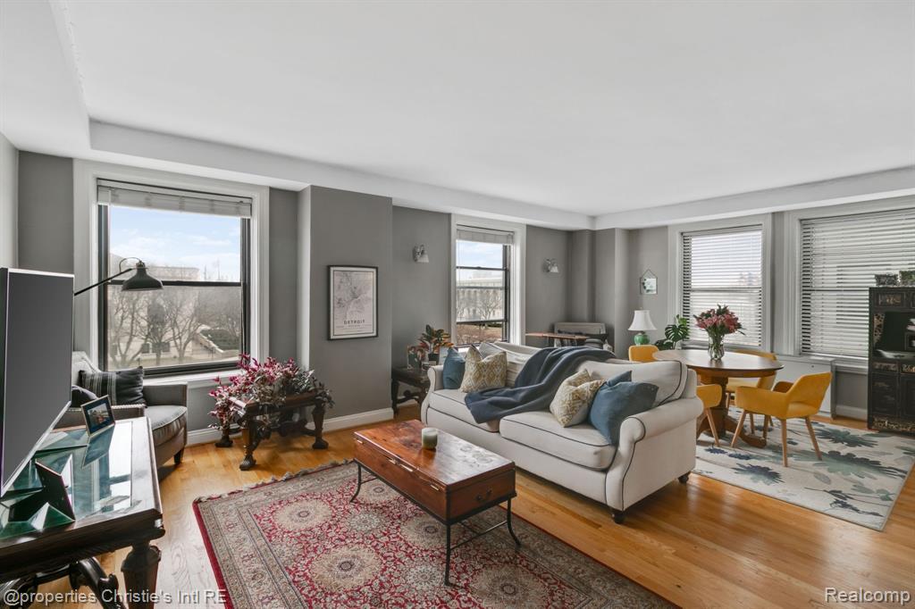 15 E KIRBY Street, 404, Detroit, MI 48202 — Photo 4