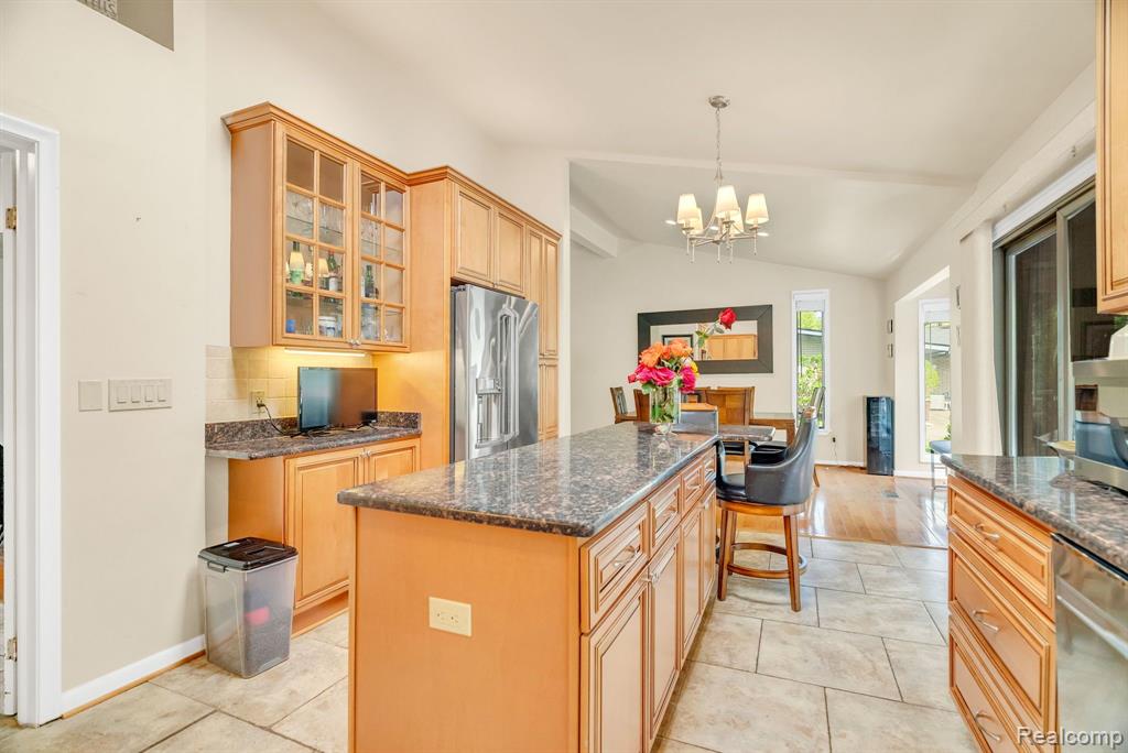 4731 PATRICK Road, West Bloomfield, MI — Photo 10