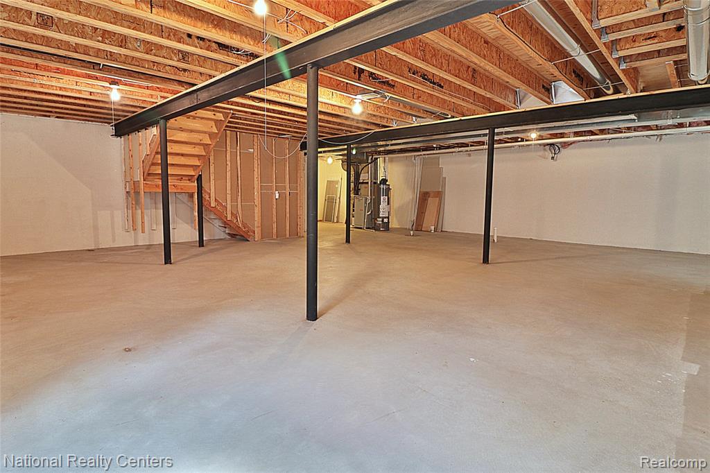 110 Four Seasons Drive, Lake Orion, MI — Photo 29