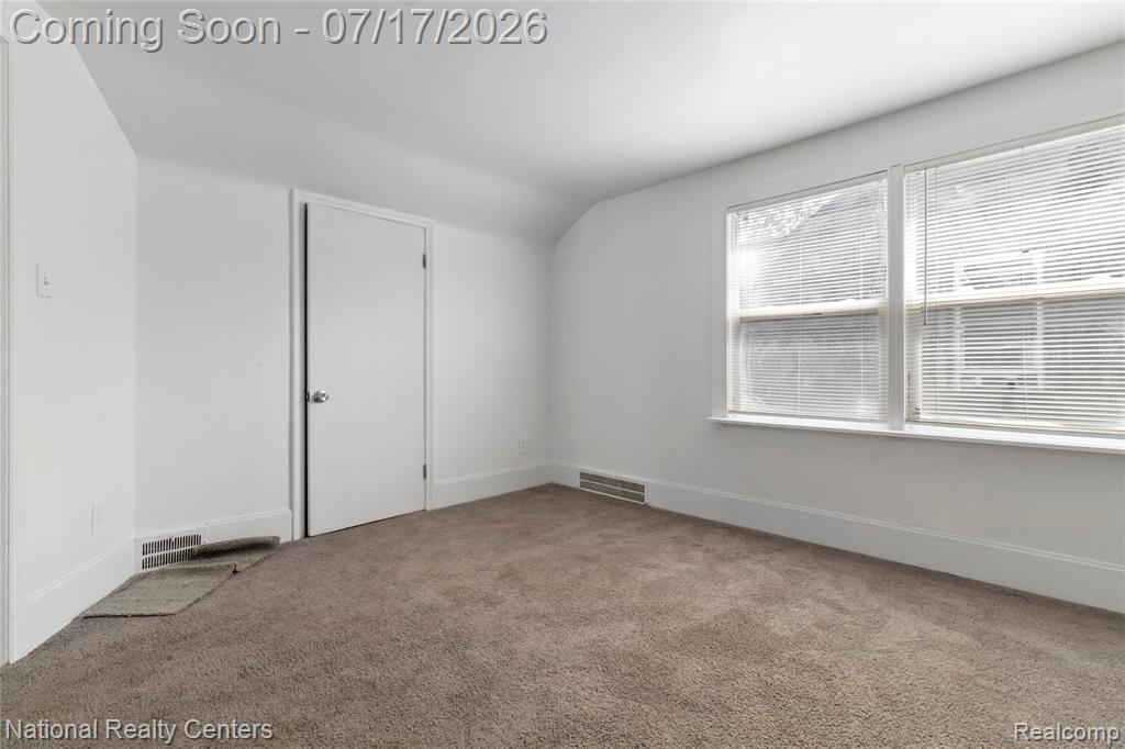 9281 Boleyn Street, Detroit, MI 48224 — Photo 27