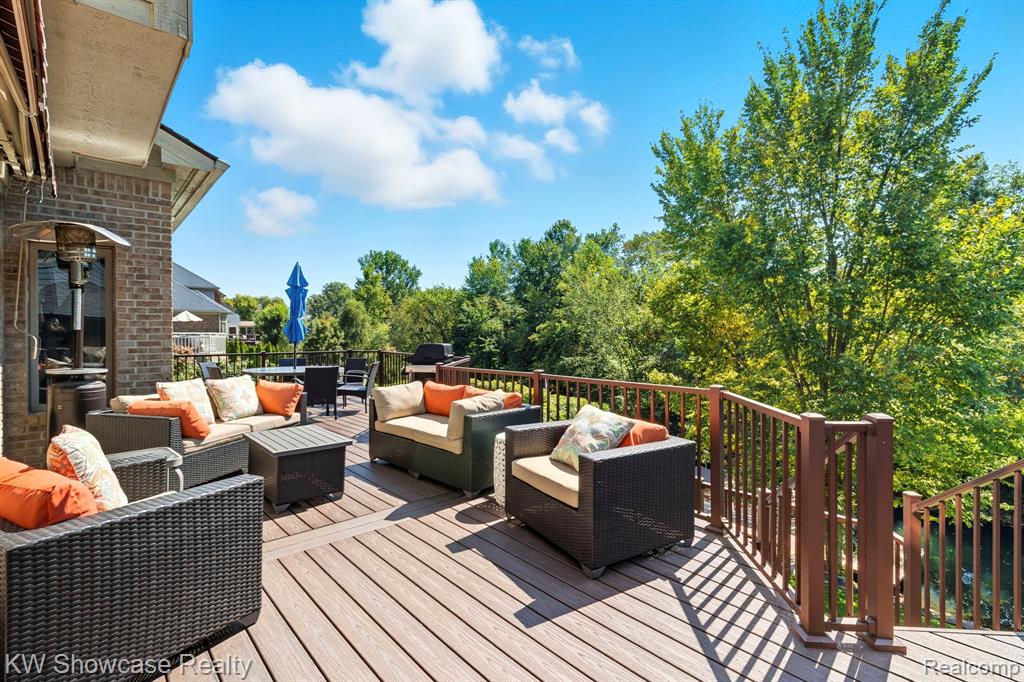 1539 Wandrei Court, Commerce Twp, MI 48382 — Photo 65