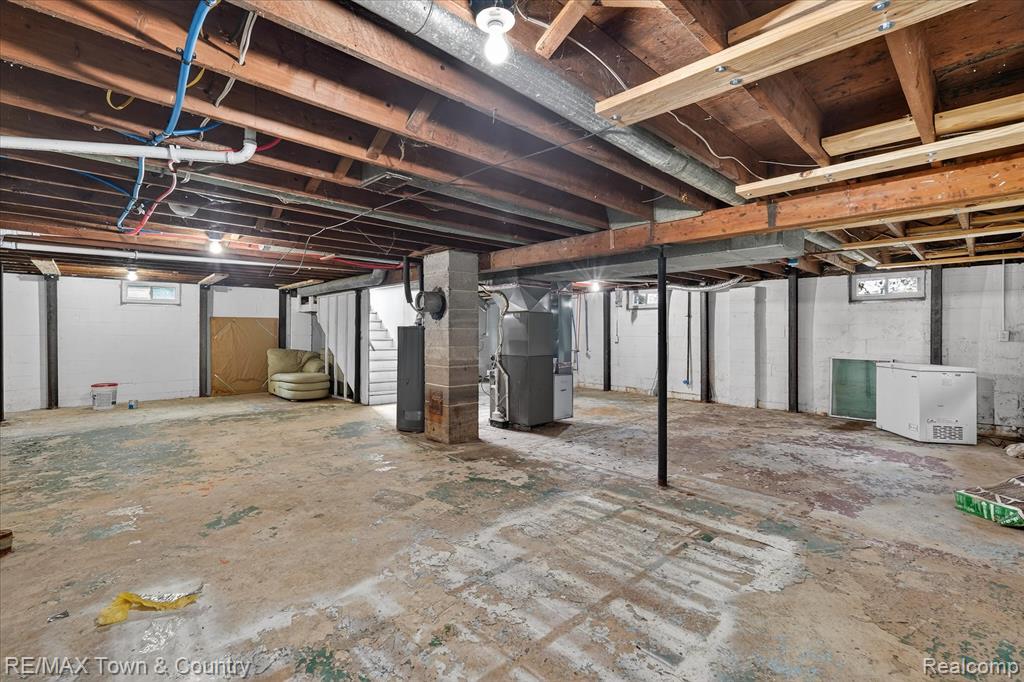 3384 Clement Street, Flint, MI 48504 — Photo 12