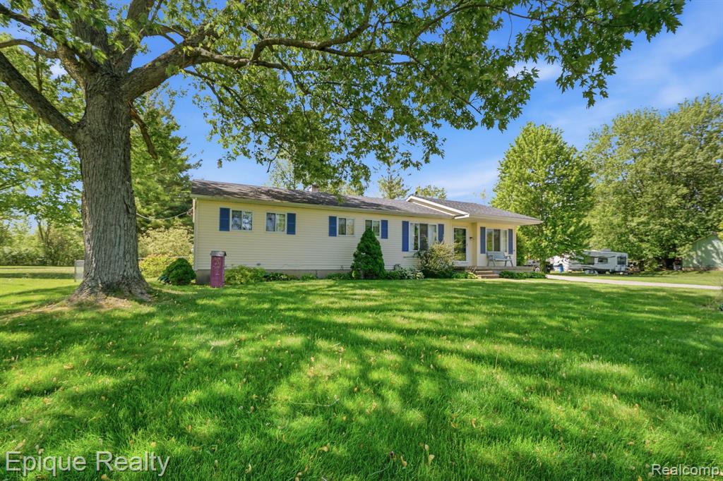 2192 E Wilson Road, Clio, MI 48420 — Photo 4