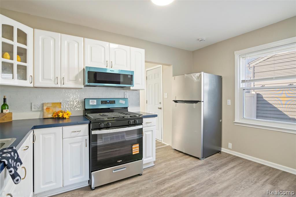 8818 Clippert Street, Taylor, MI 48180 — Photo 11