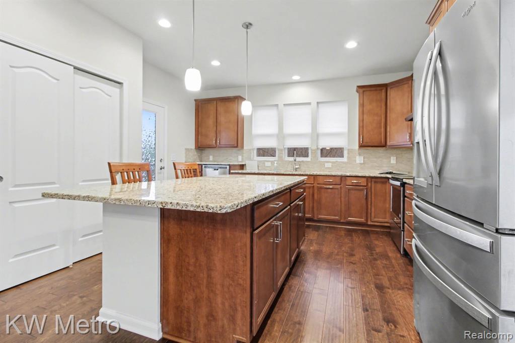 27134 Manistee Lane, Flat Rock, MI 48134 — Photo 10