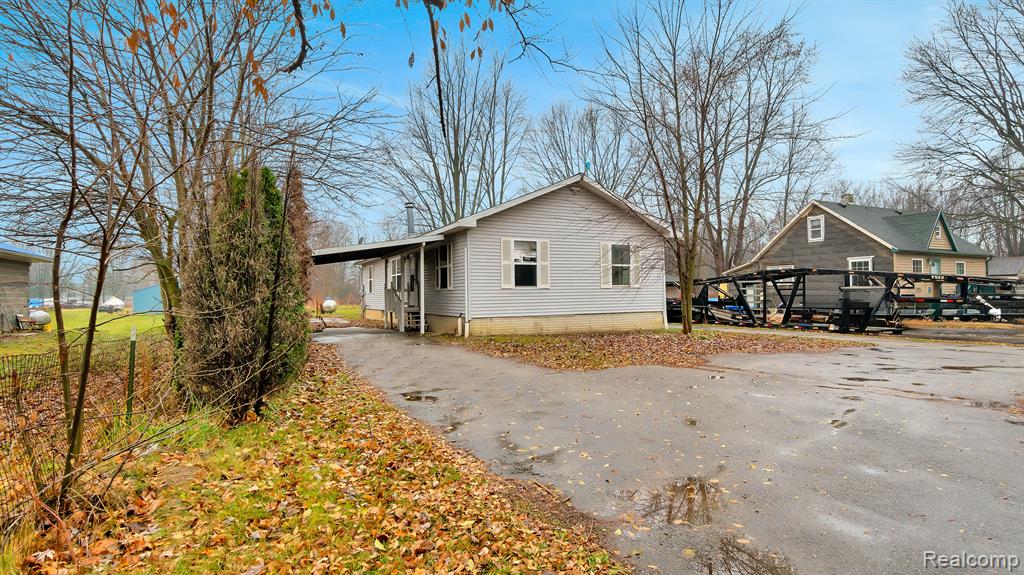 13721 SUMPTER Road, Carleton, MI 48117 — Photo 2