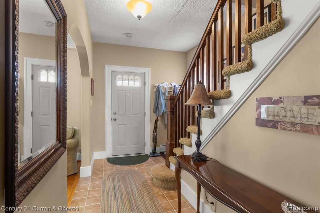 6839 ORCHARD Avenue, Dearborn, MI 48126 — Photo 17