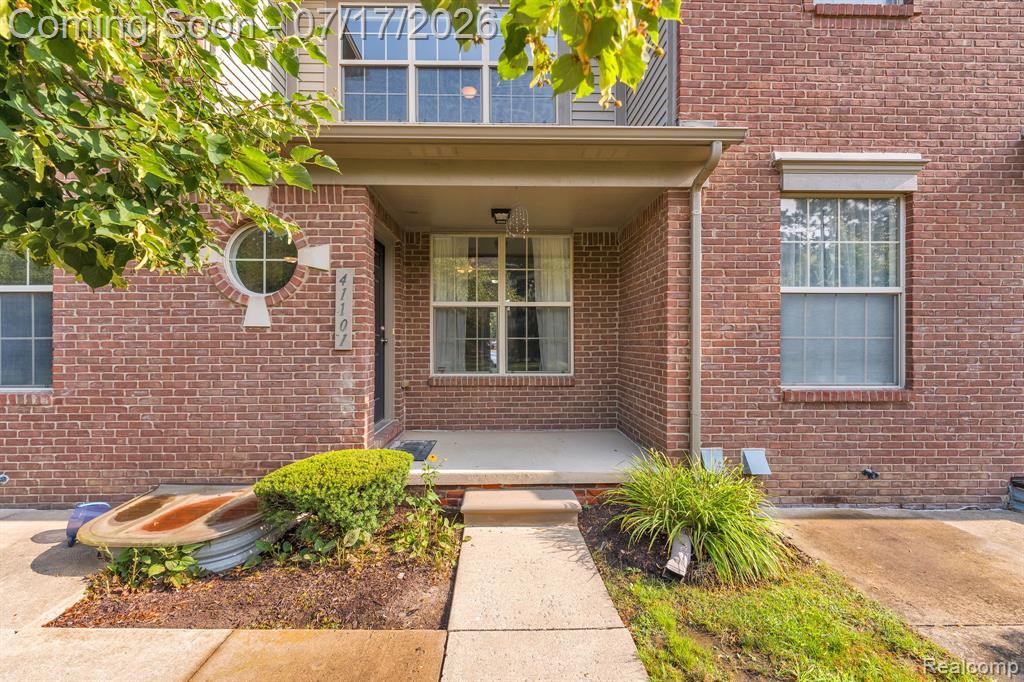 41101 N Maplewood Drive, Canton, MI 48187 — Photo 15