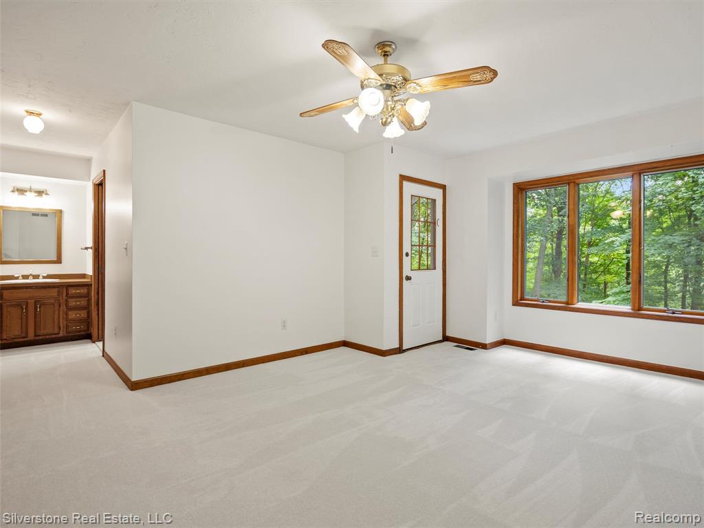 8065 Nathan Oscar Drive, White Lake, MI — Photo 41
