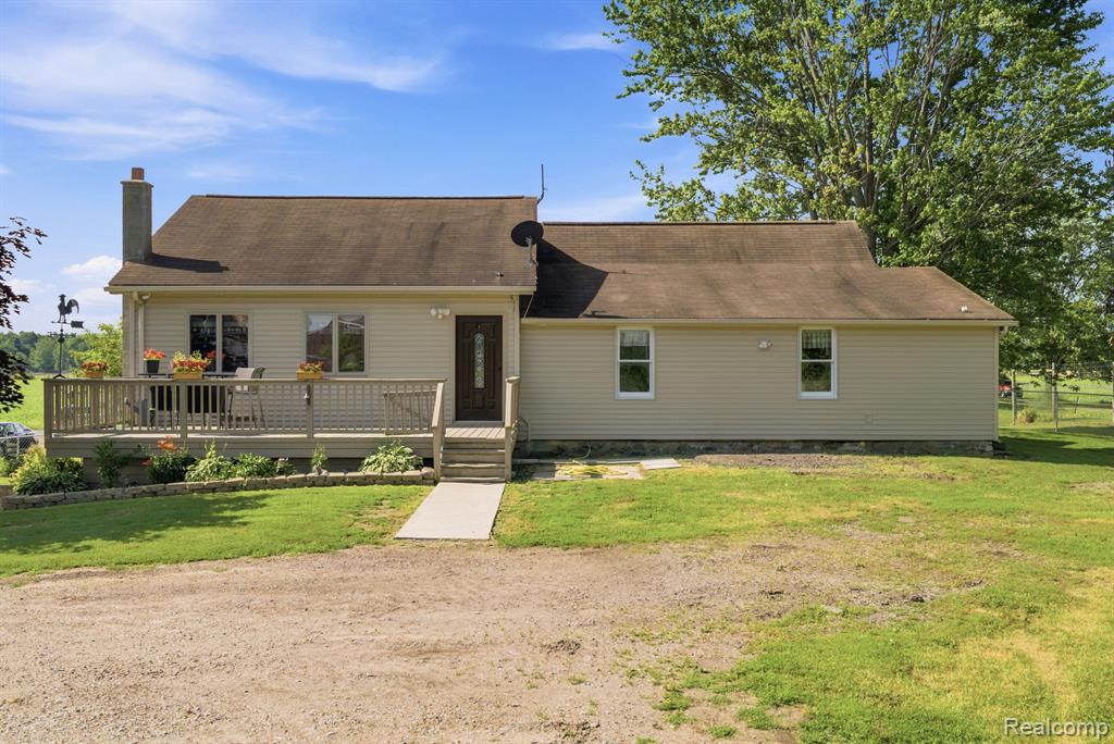 4201 Galbraith Line Road, Croswell, MI 48422 — Photo 2