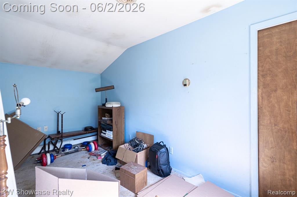820 Clara Street, Commerce Twp, MI 48390 — Photo 37