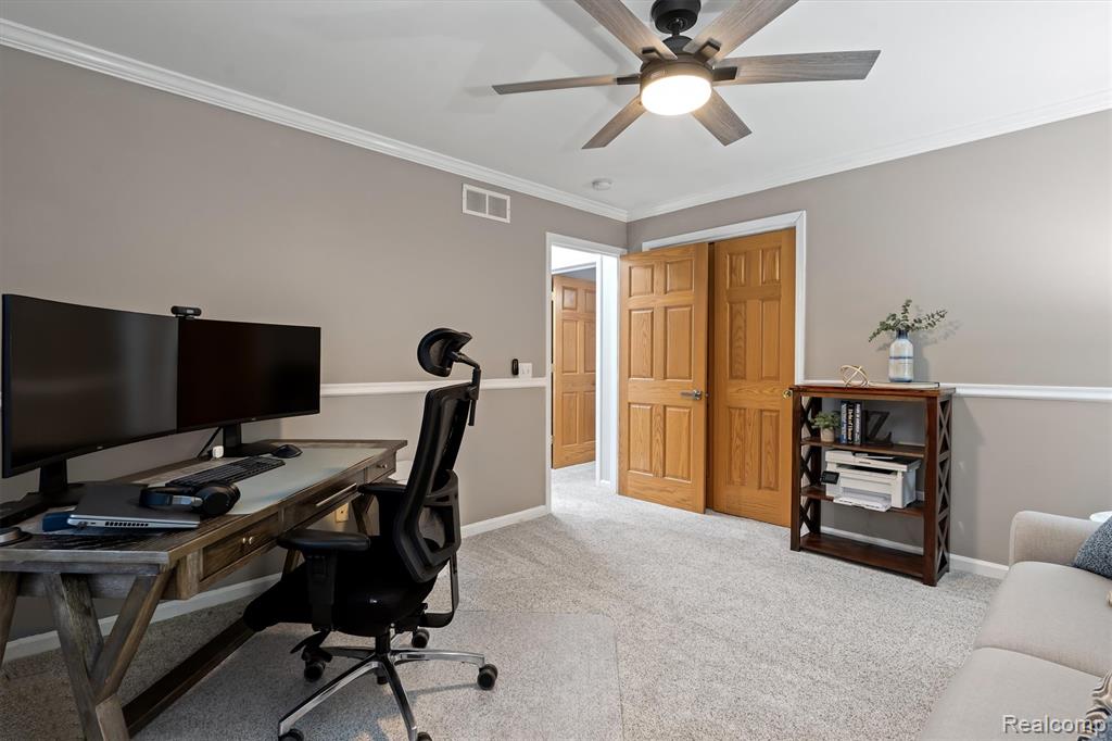 8301 Hyne Road, Brighton, MI 48114 — Photo 45
