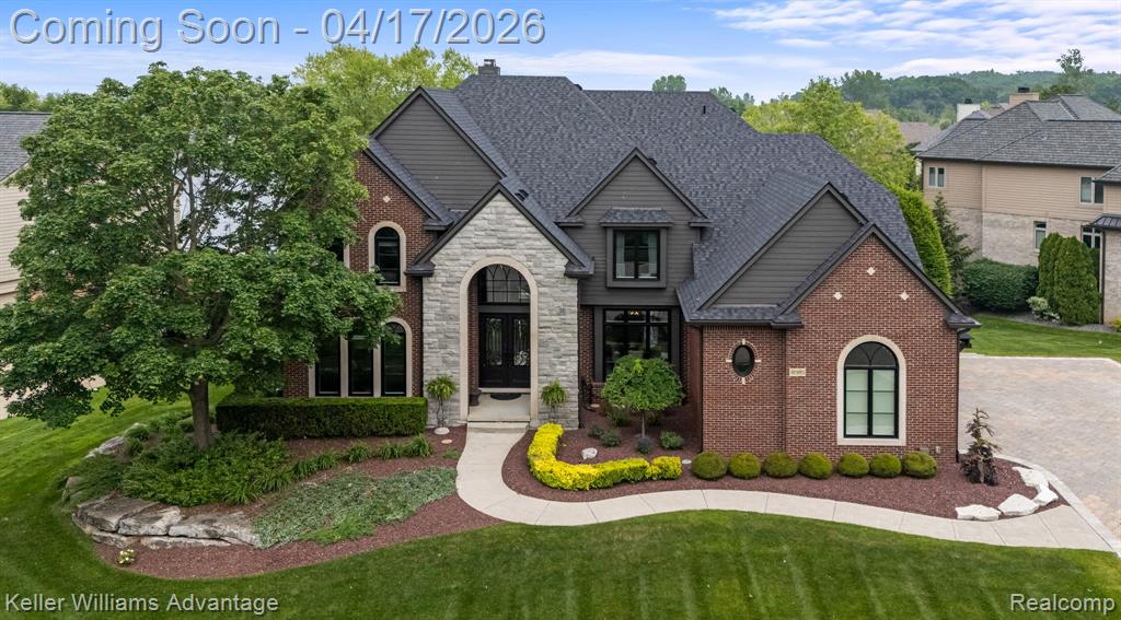 3010 E Bradford Drive, Bloomfield Hills, MI, 48301