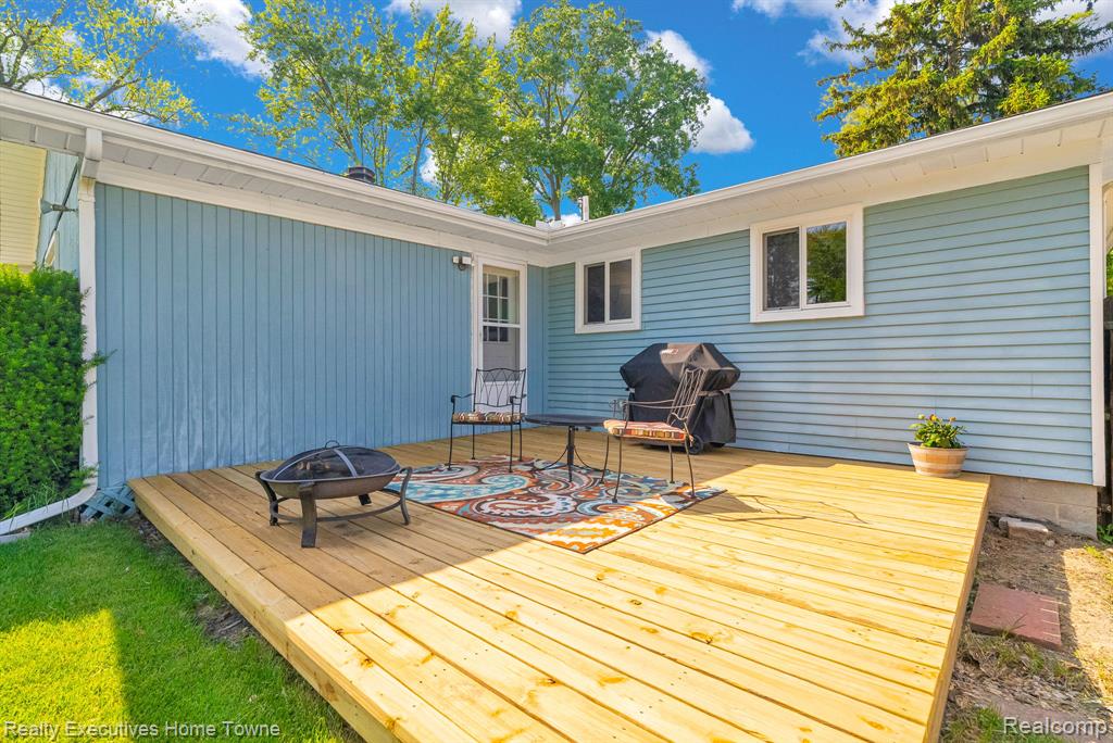 8540 Russell Street, Shelby Twp, MI 48317 — Photo 40