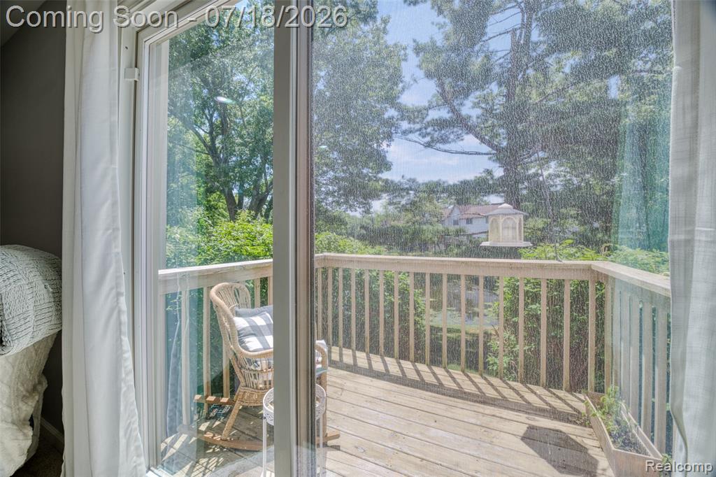 7300 Bluewater Drive, Clawson, MI 48348 — Photo 17