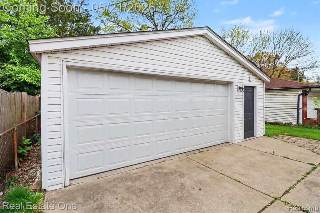 6305 Beech Daly Road, Taylor, MI 48180 — Photo 5