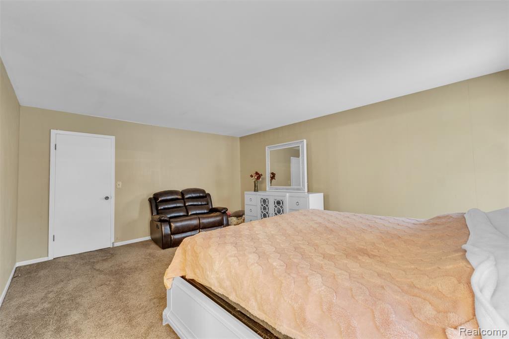 49285 Ashley Court, Shelby Twp, MI 48315 — Photo 41