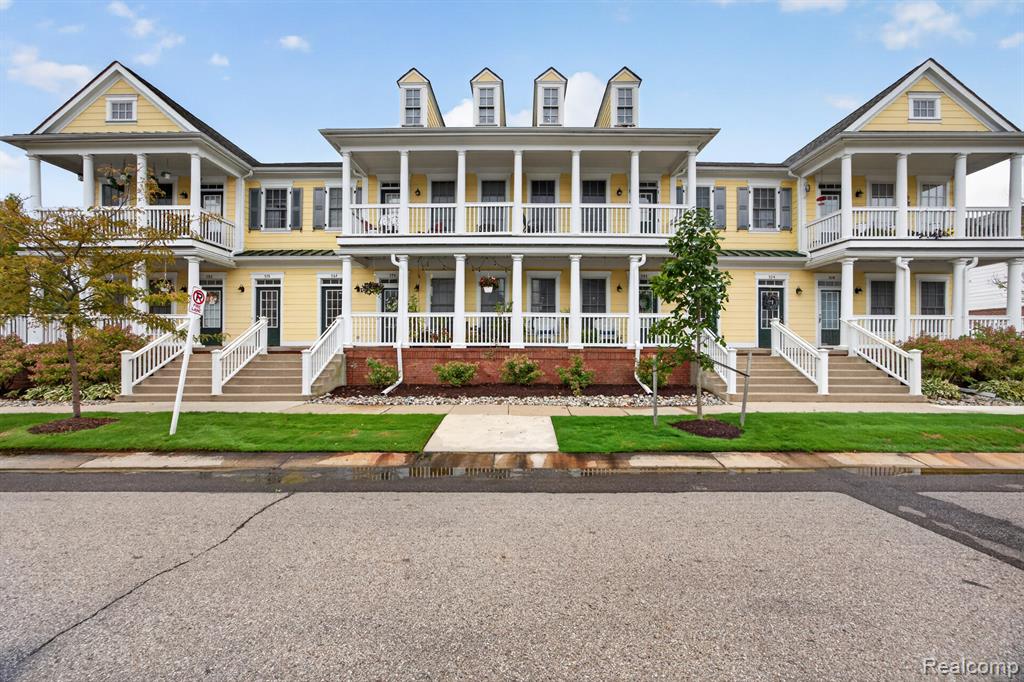 534 Constitution Street, Canton, MI 48188