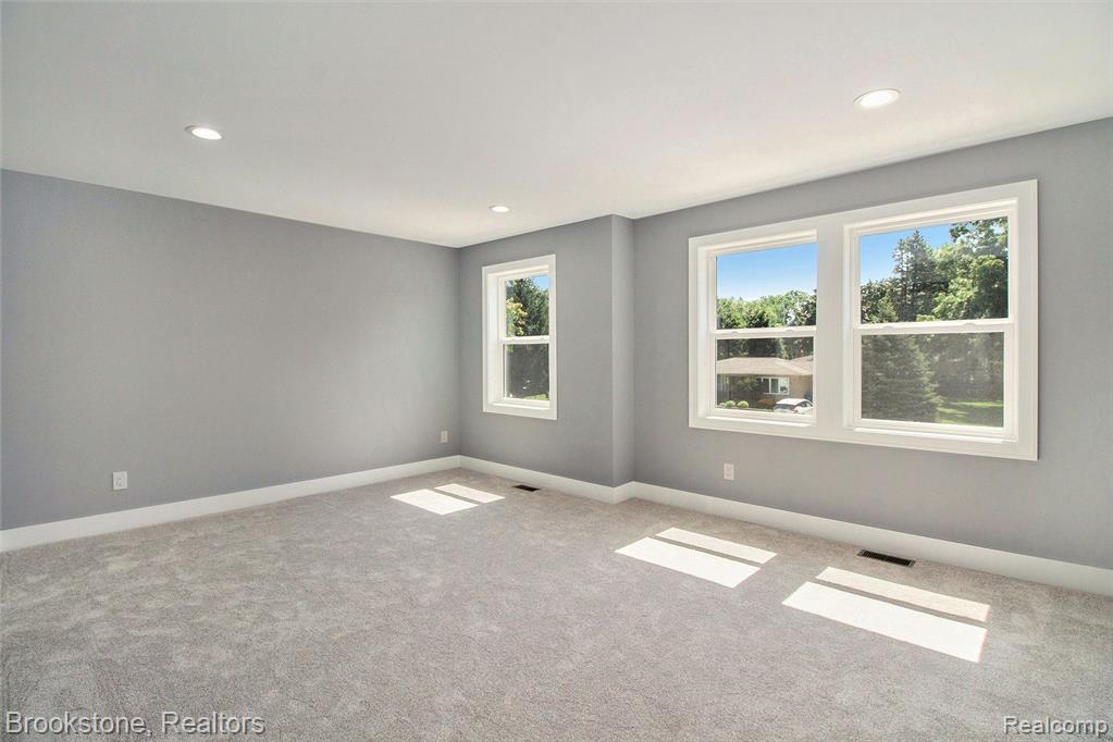 4319 Major Avenue, Waterford, MI 48329 — Photo 19