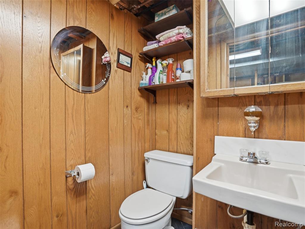 5059 Kidder Road, Almont, MI 48003 — Photo 38