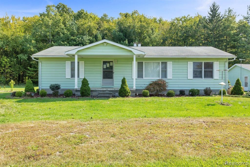 224 PALMS Road, Wales, MI — front exterior