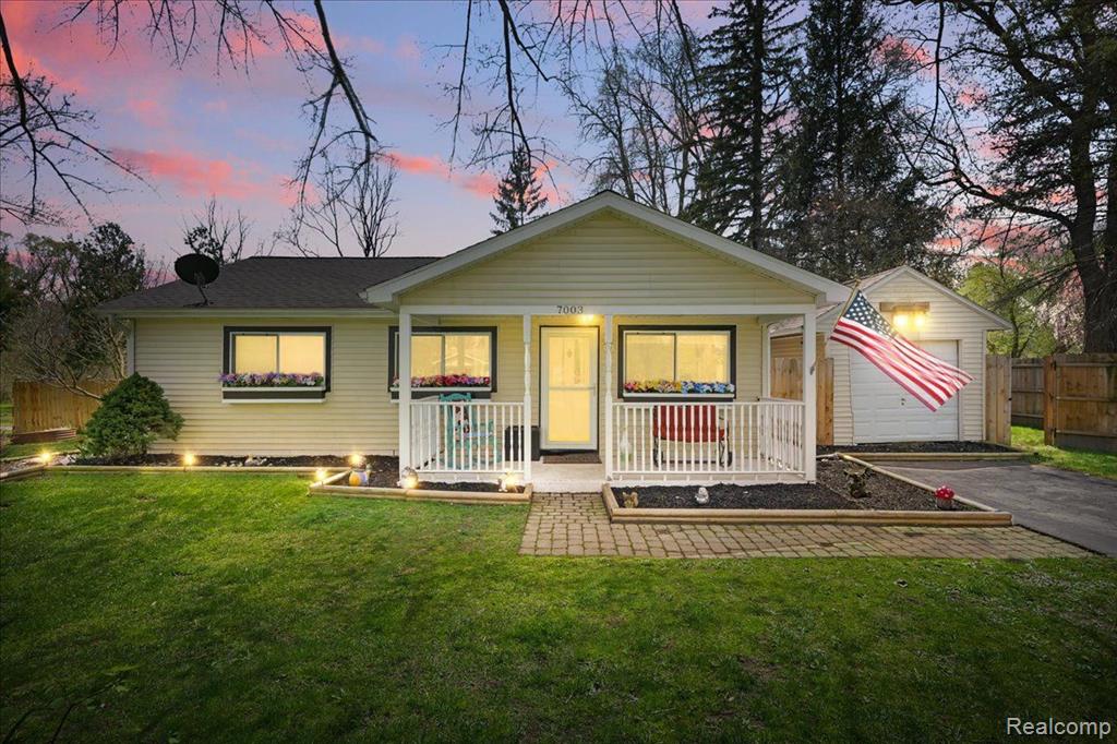 7003 TAPPON Drive, Clarkston, MI — Photo 29