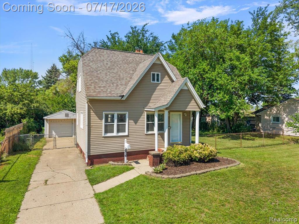 676 W Coy Avenue, Hazel Park, MI 48030 — Photo 3