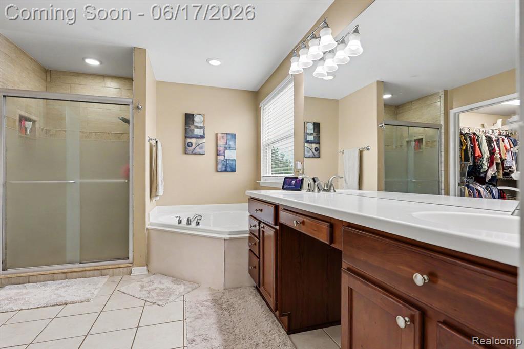 19120 Pembridge Street, Macomb, MI 48042 — Photo 23