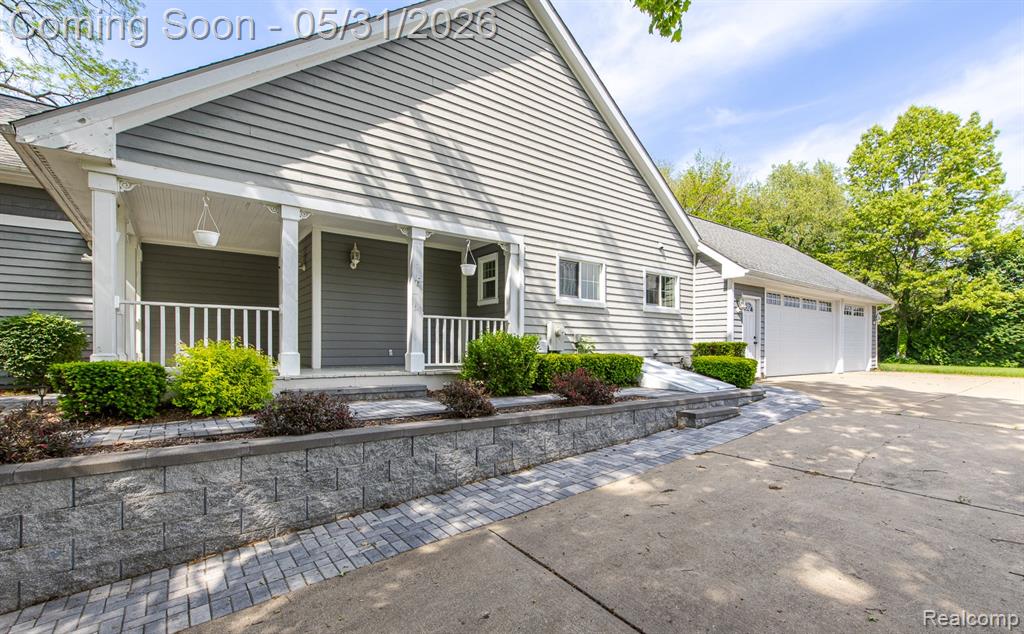 5020 Whitlow Court, Commerce Twp, MI 48382 — Photo 32