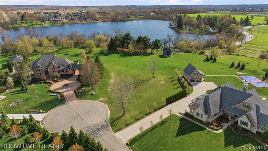 69225 Lake Point Court, Romeo, MI 48065 — Photo 4