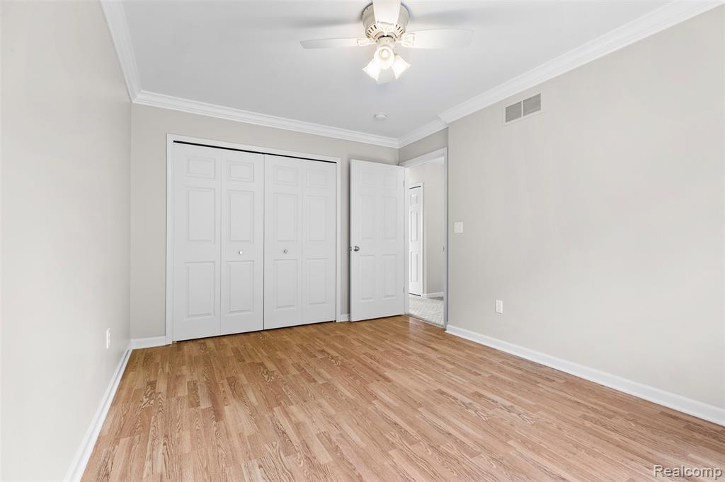 6387 Scoter Lane, Ypsilanti, MI 48197 — Photo 13