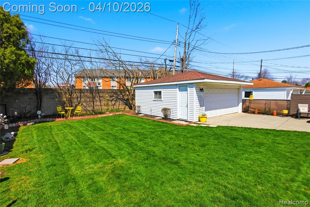 30725 Whittier Avenue, Madison Heights, MI 48071 — Photo 36