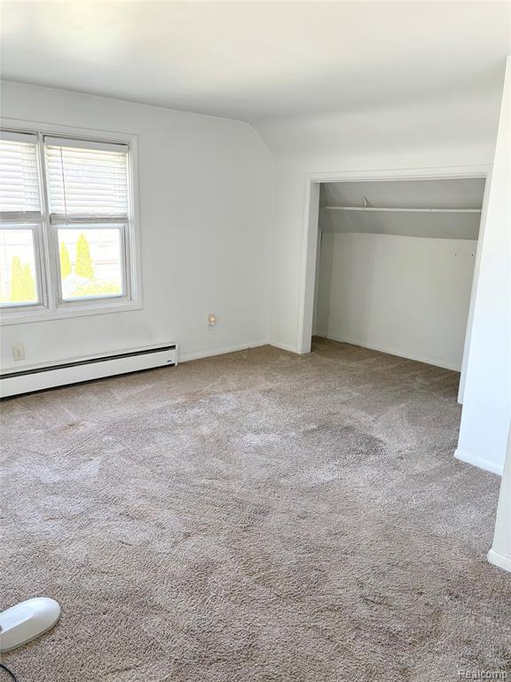 550 Elm Street, Wyandotte, MI 48192 — Photo 2