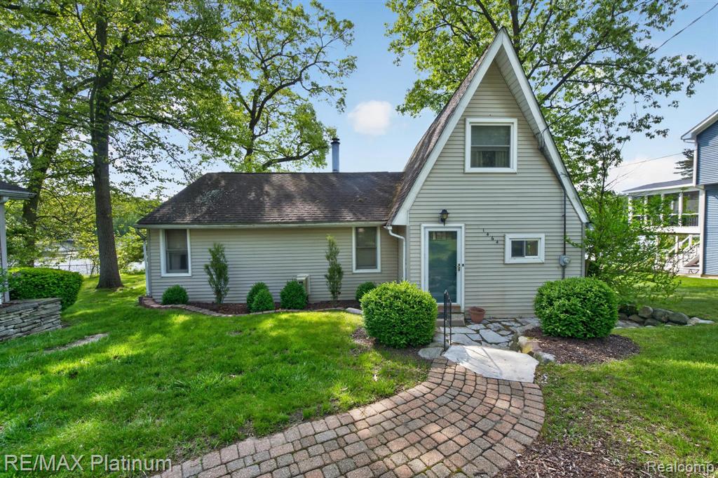 1464 Clark Lake Road, Brighton, MI 48114 — Photo 13