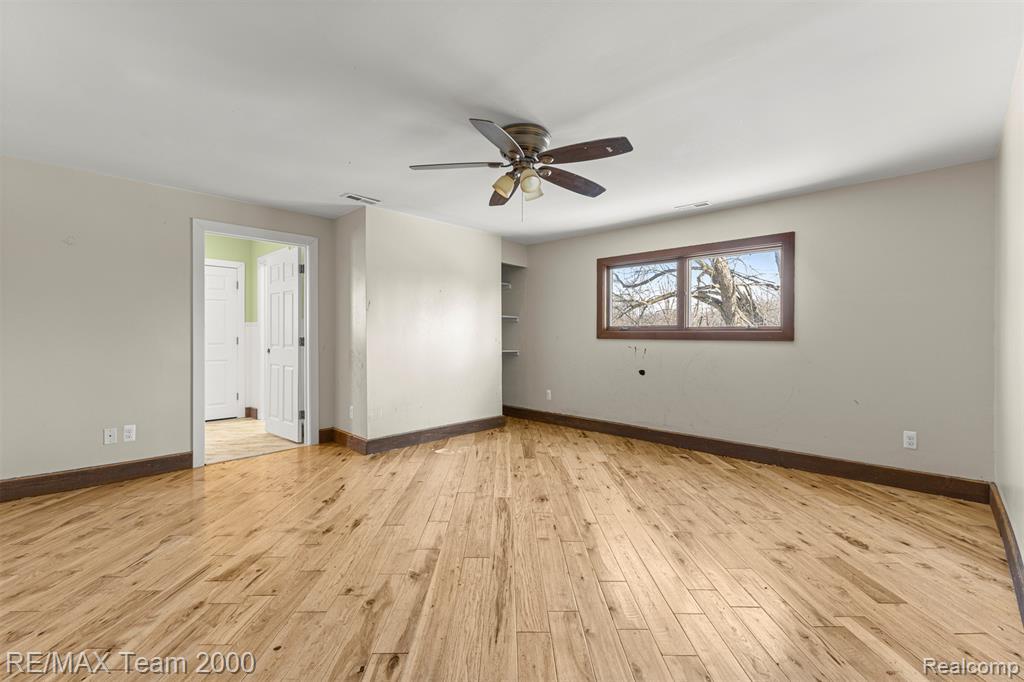 15615 Martinsville Road, Van Buren, MI 48111 — Photo 37