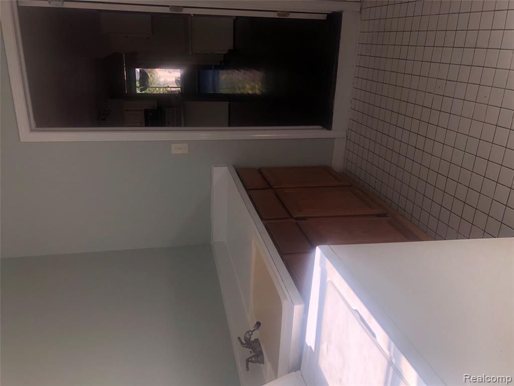 40745 N Northville Trail, Northville, MI 48168 — Photo 17