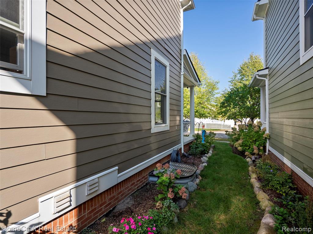 50211 Grant Street, Canton, MI 48188 — Photo 46