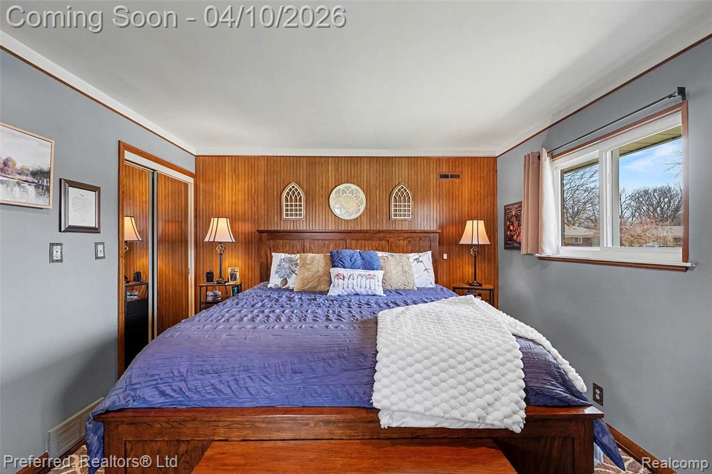 7710 Lear Court, Westland, MI — Photo 19