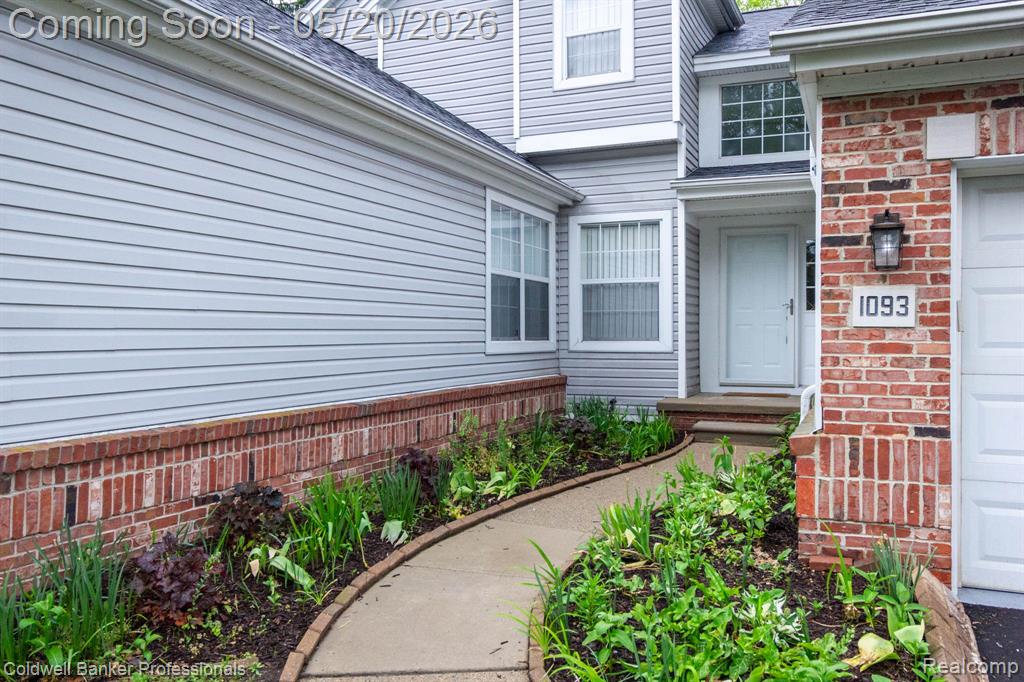 1093 Fairways Boulevard, Troy, MI 48085 — Photo 3