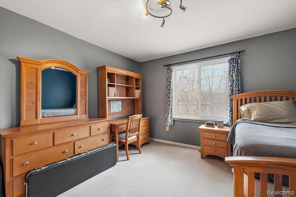 7108 Branford Court, West Bloomfield, MI — Photo 40