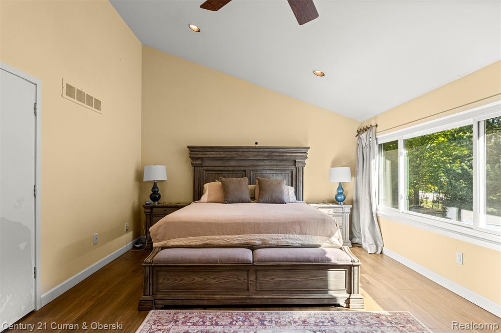5084 Champlain Circle, West Bloomfield, MI 48323 — Photo 26